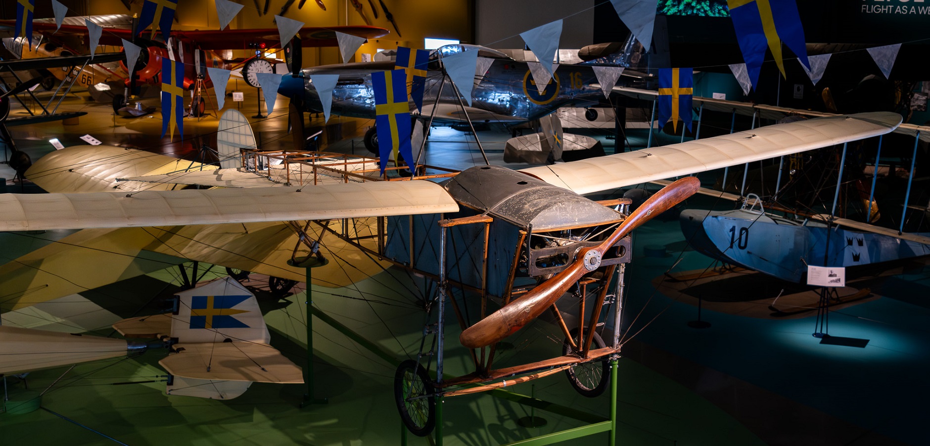  Flygplan från utställningen Flygfärdig på Flygvapenmuseum